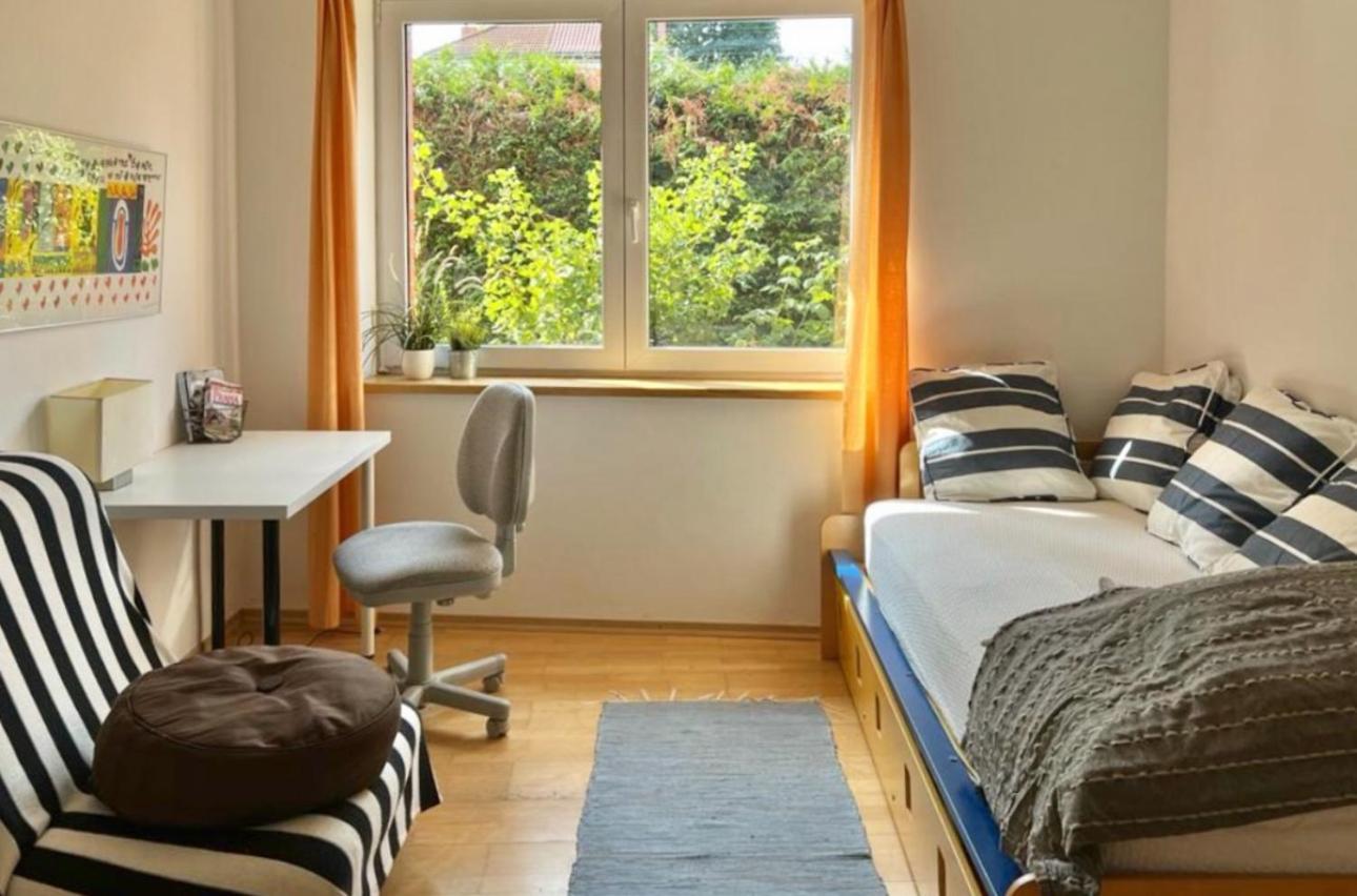 Villa In Bio Garden - You Will Save Money Here Прага Екстериор снимка